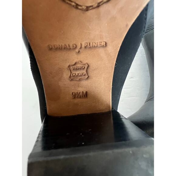 Donald J. Pliner Black Leather and Suede Almond Toe Block Heel Ankle Boots 9.5M - Picture 10 of 10